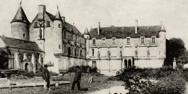 Wohnort von Simenon: Fontenay-le-Comte (Chateau Terre-Neuve)