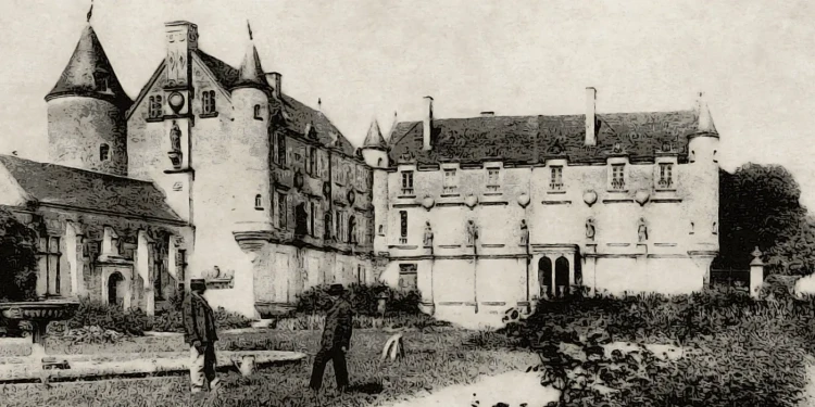 Wohnort von Simenon: Fontenay-le-Comte (Chateau Terre-Neuve) Wohnort von Simenon: Fontenay-le-Comte (Chateau Terre-Neuve)