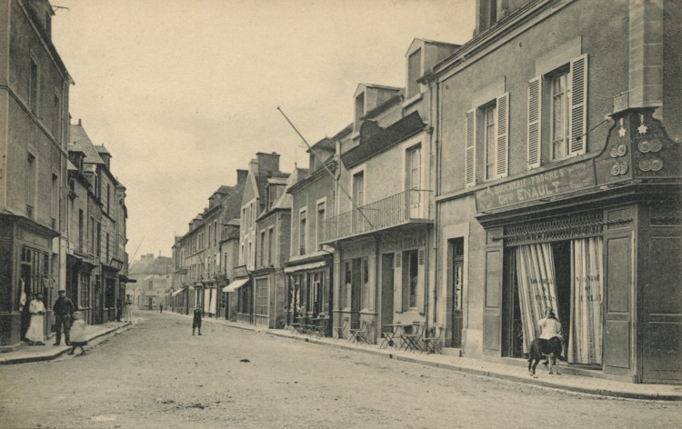 Ouistreham – La Grande Rue