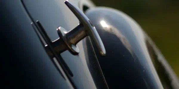 Coffre 401 peugeot Coffre 401 peugeot